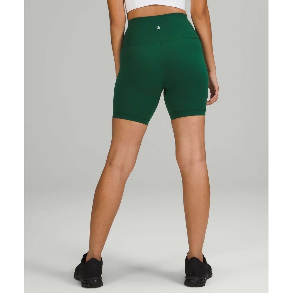 Lululemon‎ Wunder Train High-Rise Short 6"